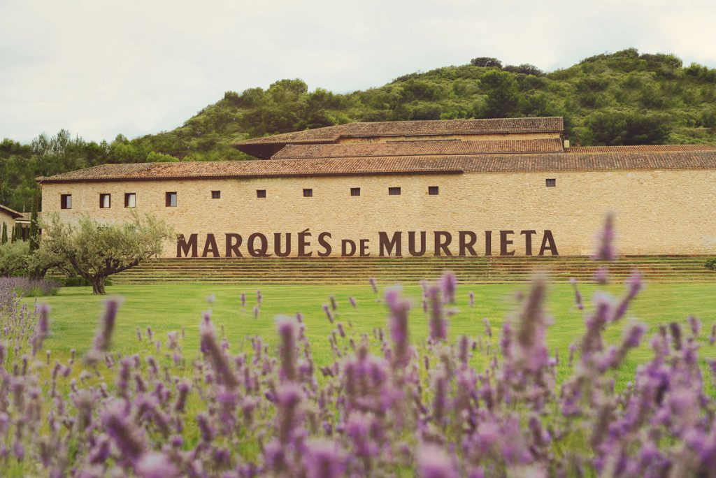 Bodegas Marqués de Murrieta en Viavélez