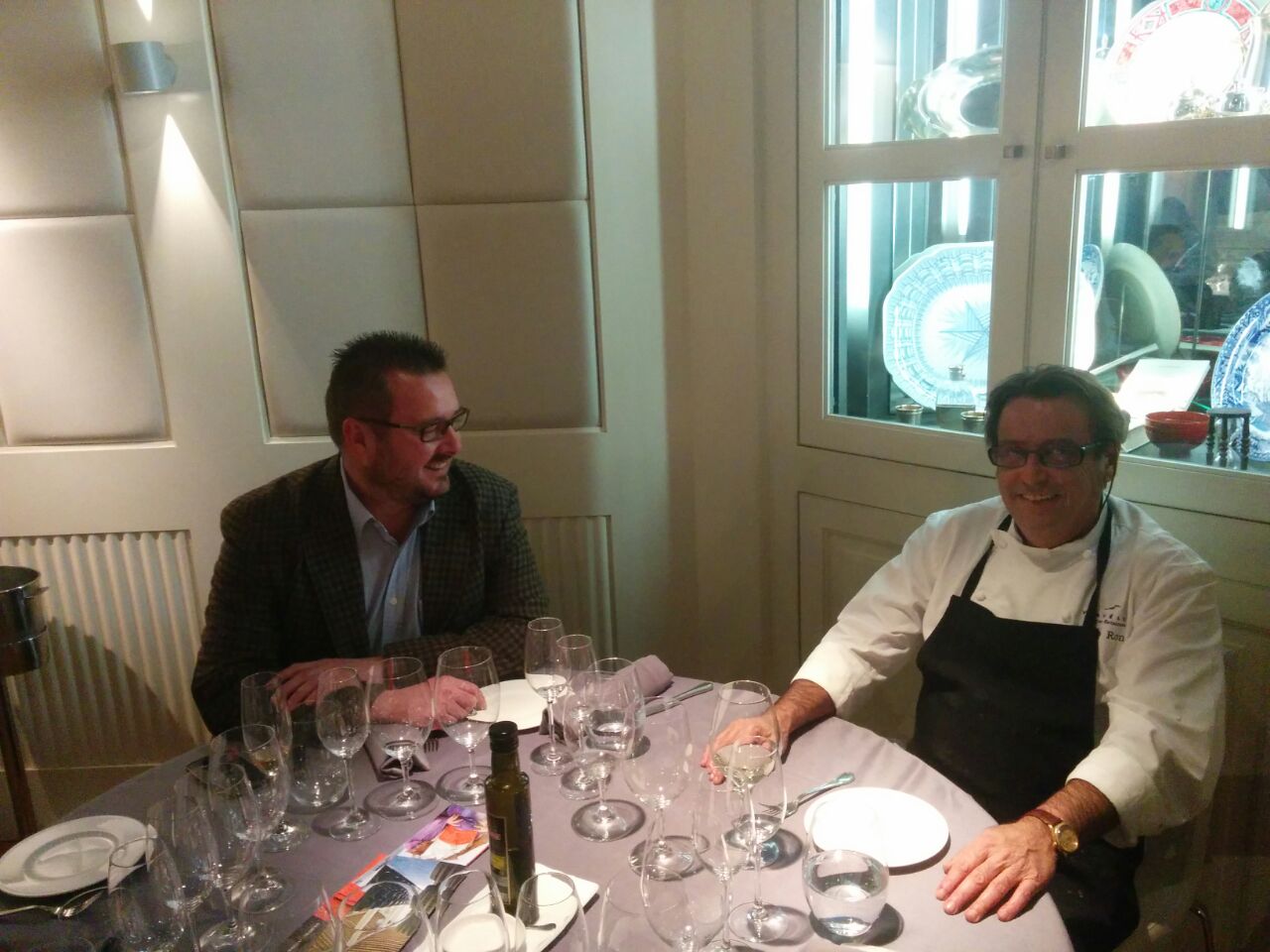 Cena con Bodegas Tradición en Viavélez