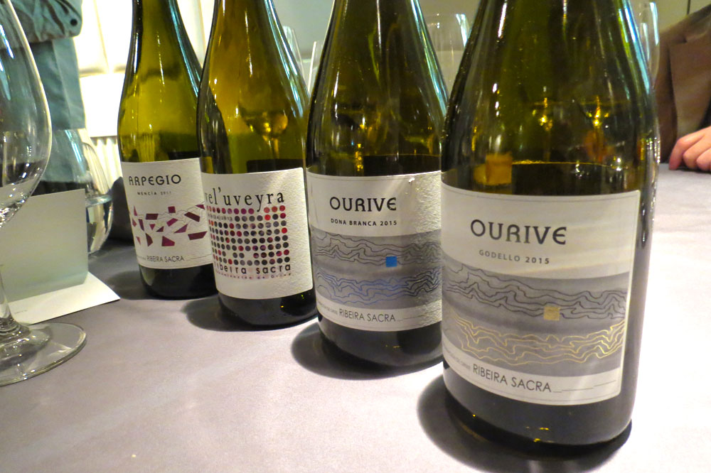 los vinos de Ronsel Do Sil en Viavélez
