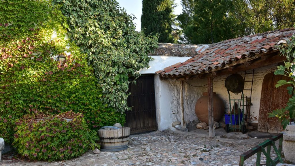 Bodegas Jiménez Landi en Viavélez
