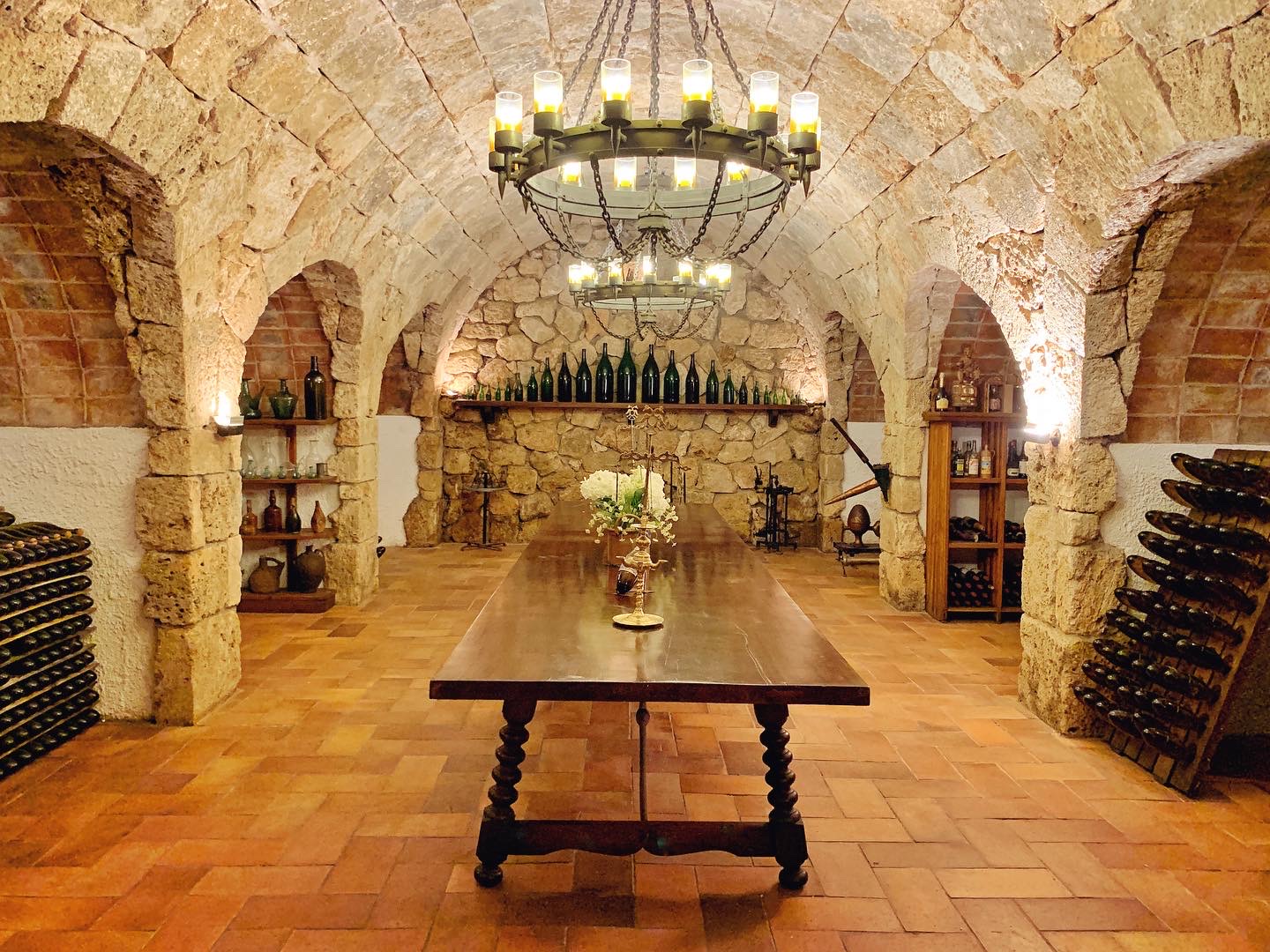 restauranteviavelez.com